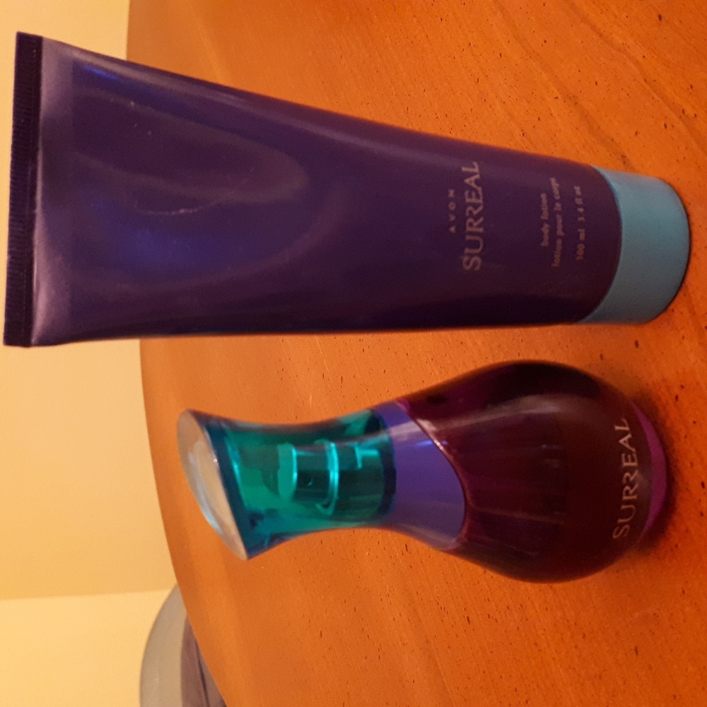 Avon Surreal set